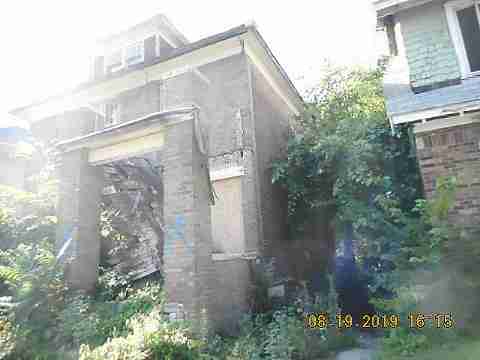 2700 Clairmont (2)_m.jpg